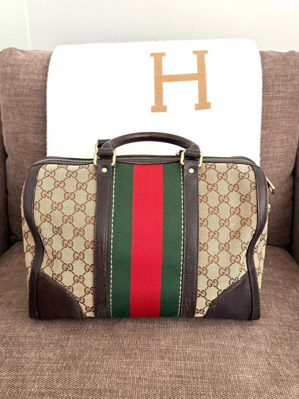 Authentic Gucci brown monogram canvas Boston satchel bag red green accents